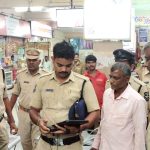 Banswada | బాన్సువాడ బస్టాండ్లో పోలీసుల తనిఖీలు Banswada