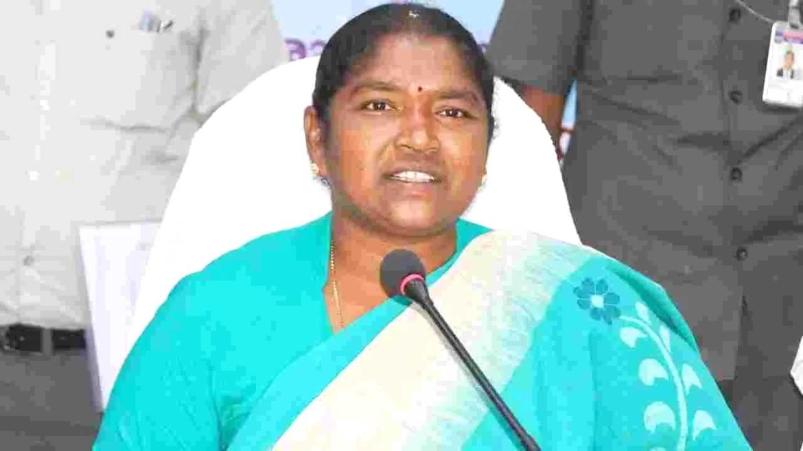 Minister Seethakka