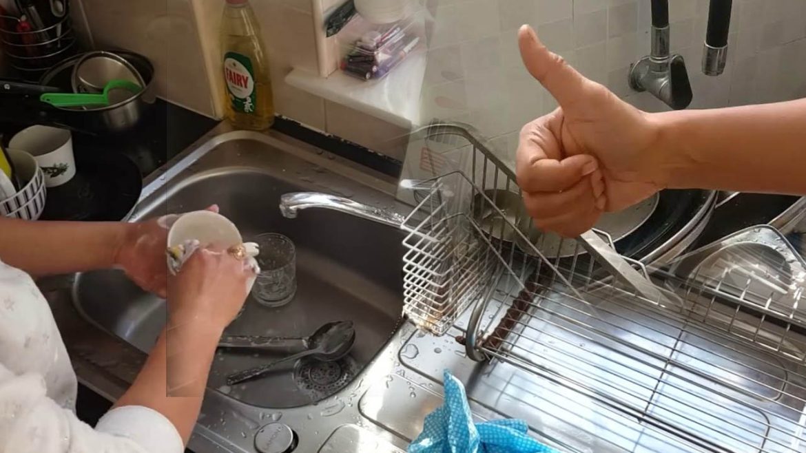 kitchen cleaning | శుభ్రం చేస్తే 'ఔషధ గని'.. లేదంటే 'రోగాల ముఖద్వారం'.. ఎందుకంటే!